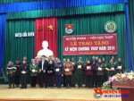 Huyện đoàn Cẩm Xuyên tổ chức trao tặng kỷ niệm chương của TW đoàn TNCS Hồ Chí Minh cho cựu TNXP năm 2015