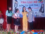Liên đội trường THCS thị trấn Cẩm Xuyên tổ chức CLB giáo dục giới tính chủ đề “Là con gái thật tuyệt”.