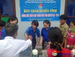 Chi đoàn Khối dân huyện Cẩm Xuyên phối hợp tổ chức chương trình “Bát cháo tình nguyện”.