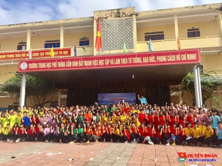 Sôi nổi các hoạt động kỷ niệm 70 năm Ngày truyền thống học sinh, sinh viên và Hội sinh viên Việt Nam
