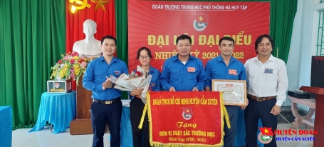 Đoàn THPT Hà Huy Tập tổ chức Đại hội đại biểu đoàn TNCS Hồ Chí Minh, nhiệm kỳ 2021 - 2022