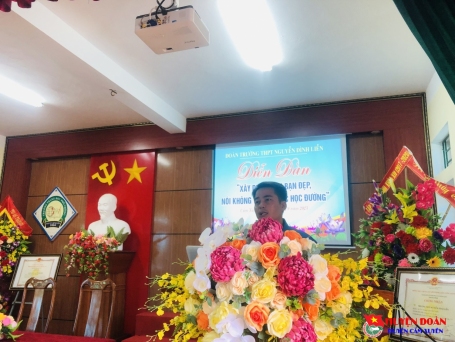 Đoàn trường THPT Nguyễn Đình Liễn tổ chức "Diễn đàn xây dựng tình bạn đẹp - Nói không với bạo lực học đường"