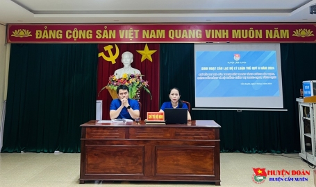 Huyện Cẩm Xuyên tổ chức Sinh hoạt Câu lạc bộ Lý luận trẻ quý II