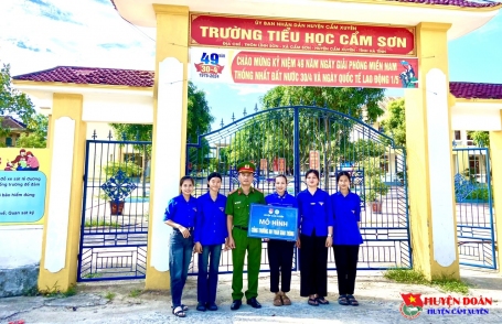 Duy trì và phát huy hiệu quả mô hình Cổng trường an toàn giao thông trên địa bàn toàn huyện năm 2024