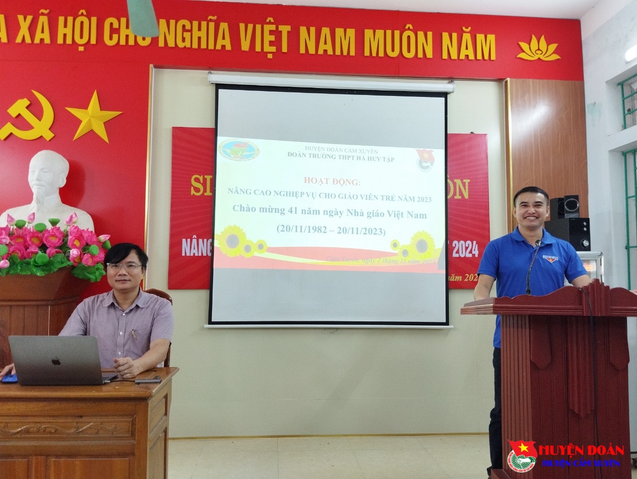 Trường THPT Hà Huy Tập tổ  Tọa đàm nghiệp vụ giáo viên trẻ năm học 2023 - 2024